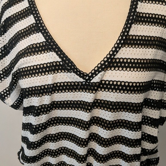 Calvin Klein Black and White Swimsuit Cover-Up S/M - Picture 4 of 9